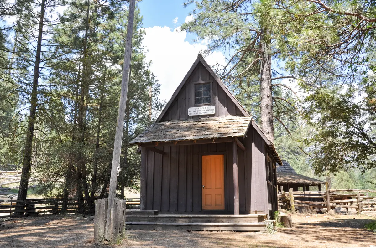 Ten Lakes Trail